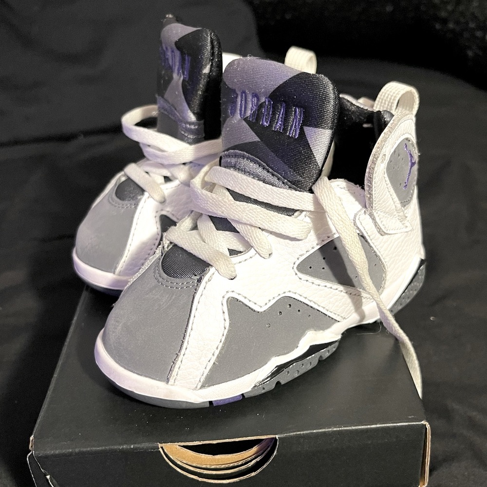 Nike - Jordan 7 Retro